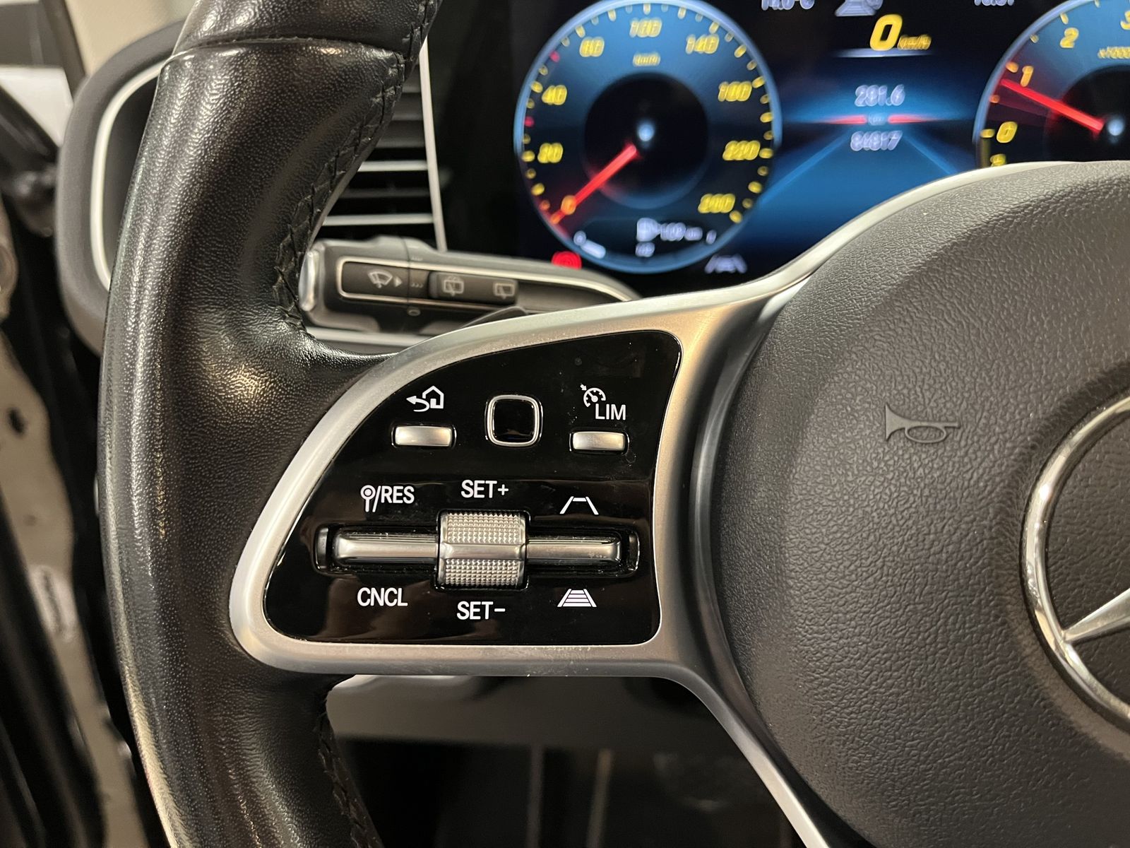 Mercedes-Benz GLE 350 de 4Matic*AMG-Line*ACC*360°Cam*Leder*SHZ