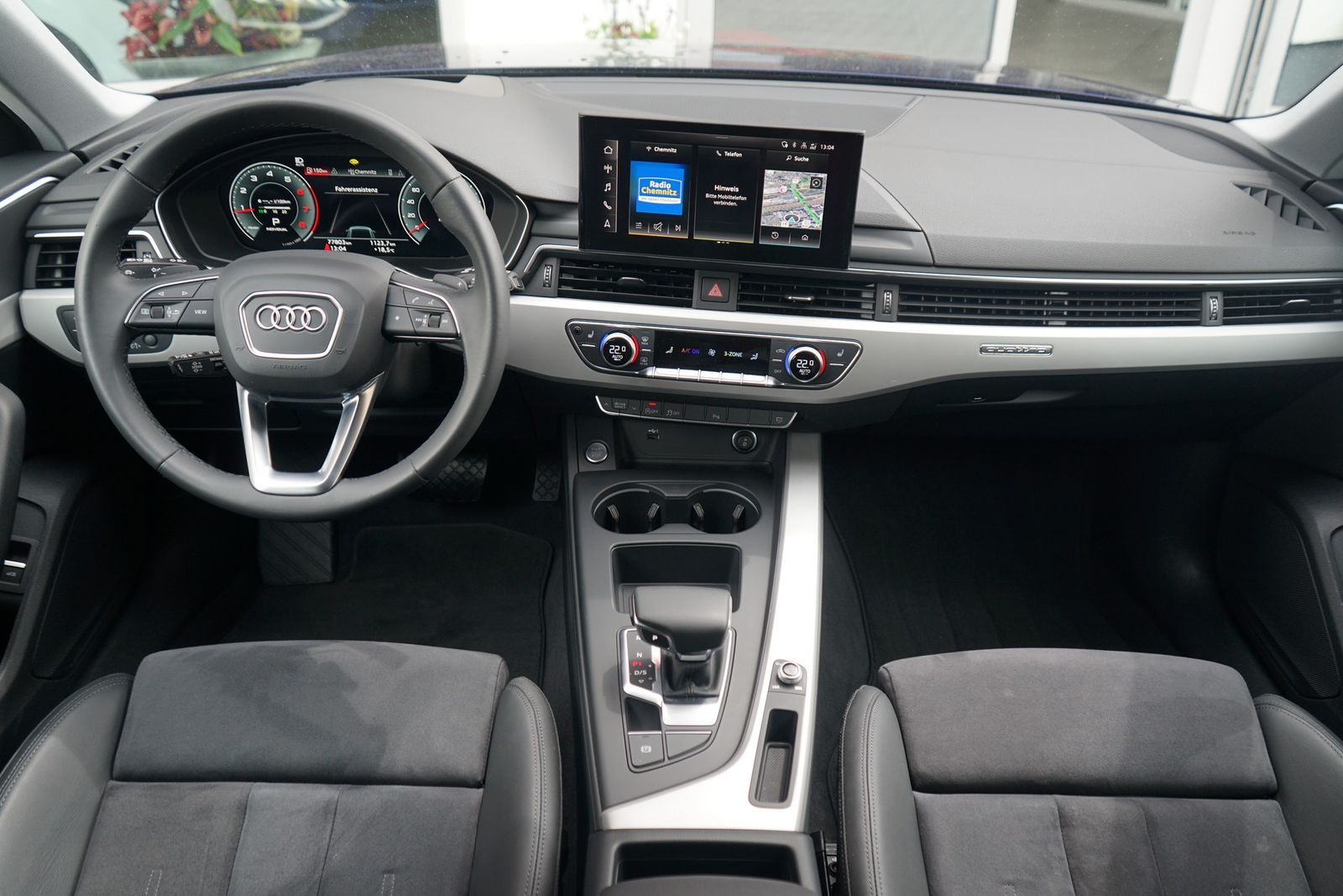 Audi A4 Avant 40 quattro S-Line - Samsaru's Car Outlet