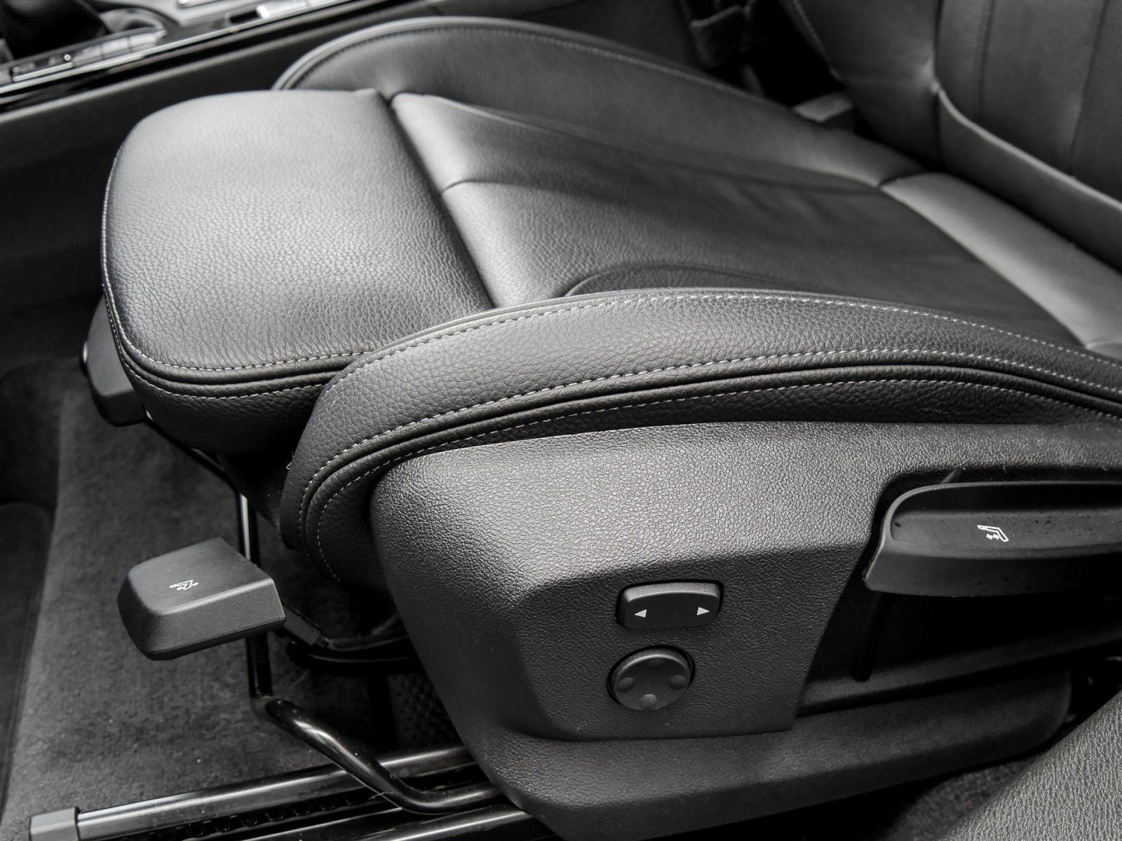 BMW X1 xDrive25e M Sport - Samsaru's Car Outlet