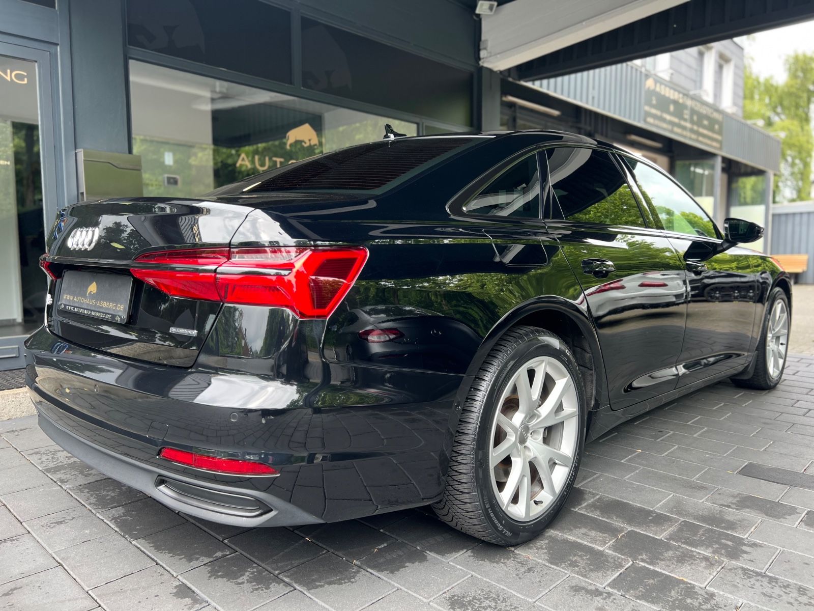 Audi A6 45 TFSI Quattro - Samsaru's Car Outlet