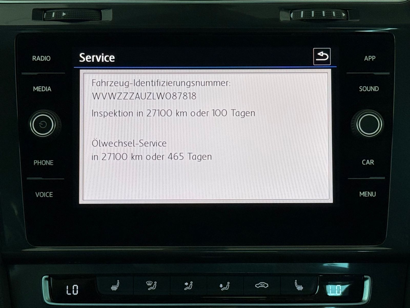 Volkswagen Golf VII Comfortline - Samsaru's Car Outlet