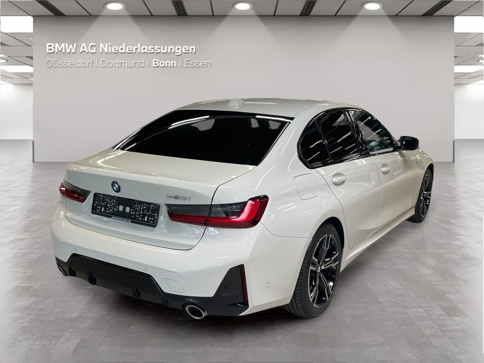 BMW 320i Limousine M Sport AHK LiveCockpitProf HiFi