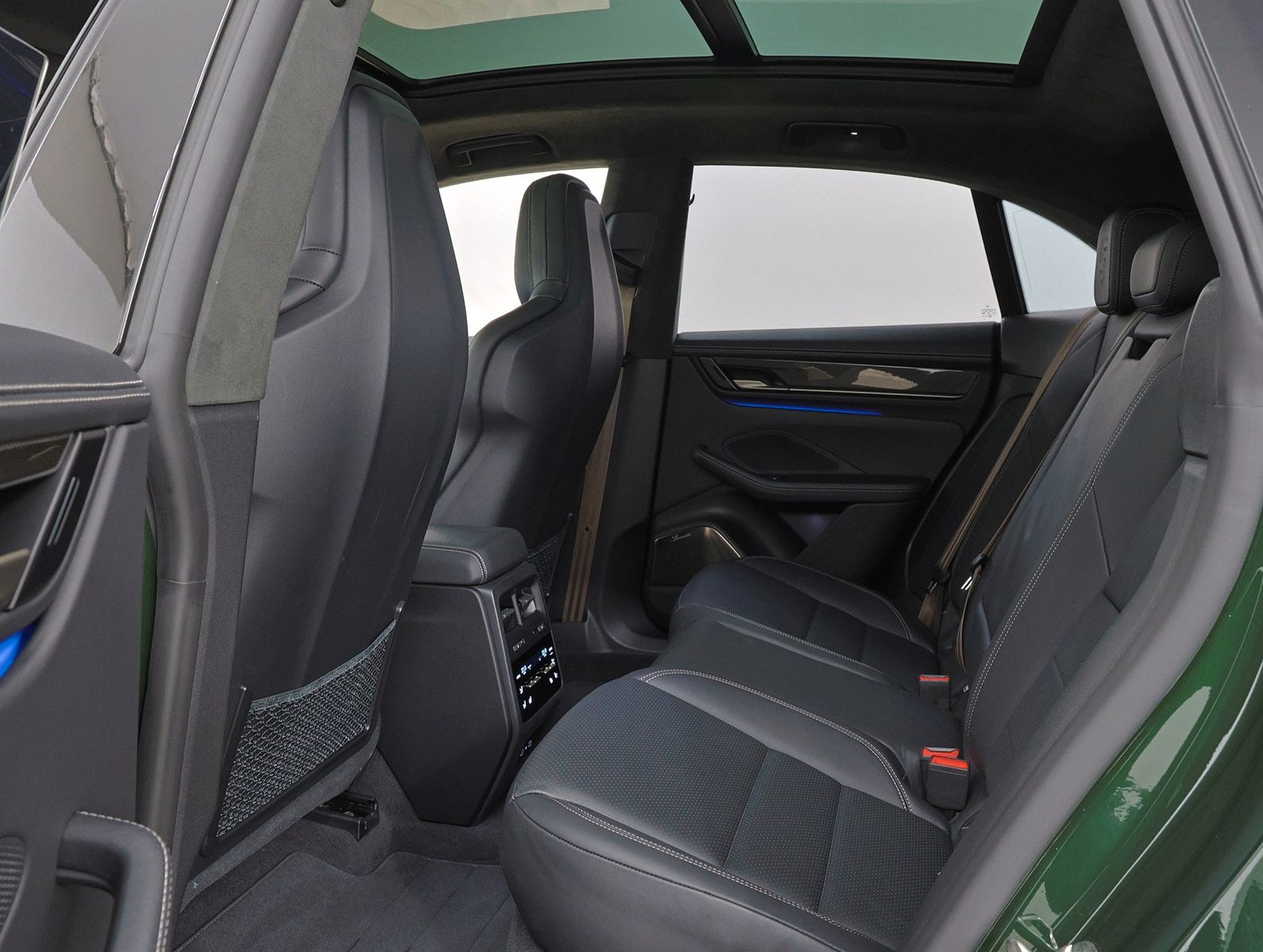 Porsche Macan Electric Turbo