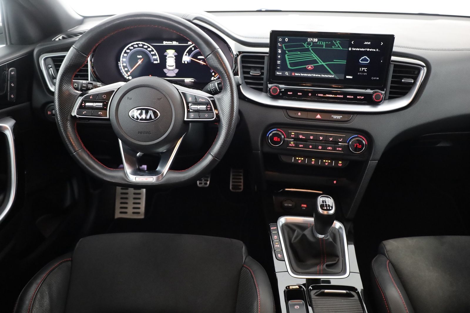 Kia ProCeed 1.6 T-GDI GT - Samsaru's Car Outlet