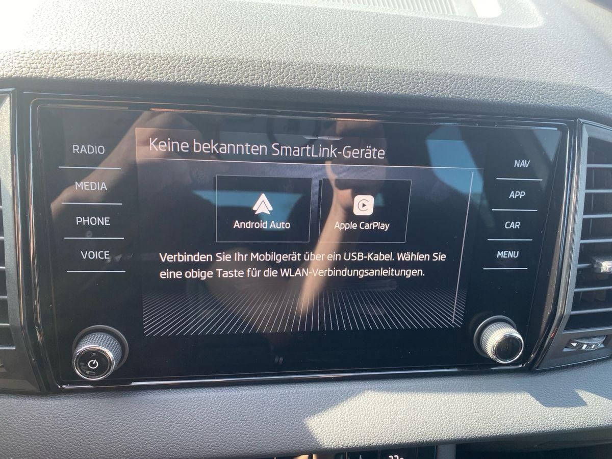 Skoda Karoq 1.5 TSI DSG SPORTLINE+AHK+APP+ACC+KAMERA
