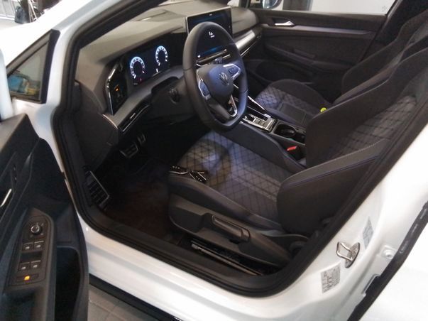 Volkswagen Golf VIII Variant 2.0 TSI 4M R-Line *AHK*KAMERA*