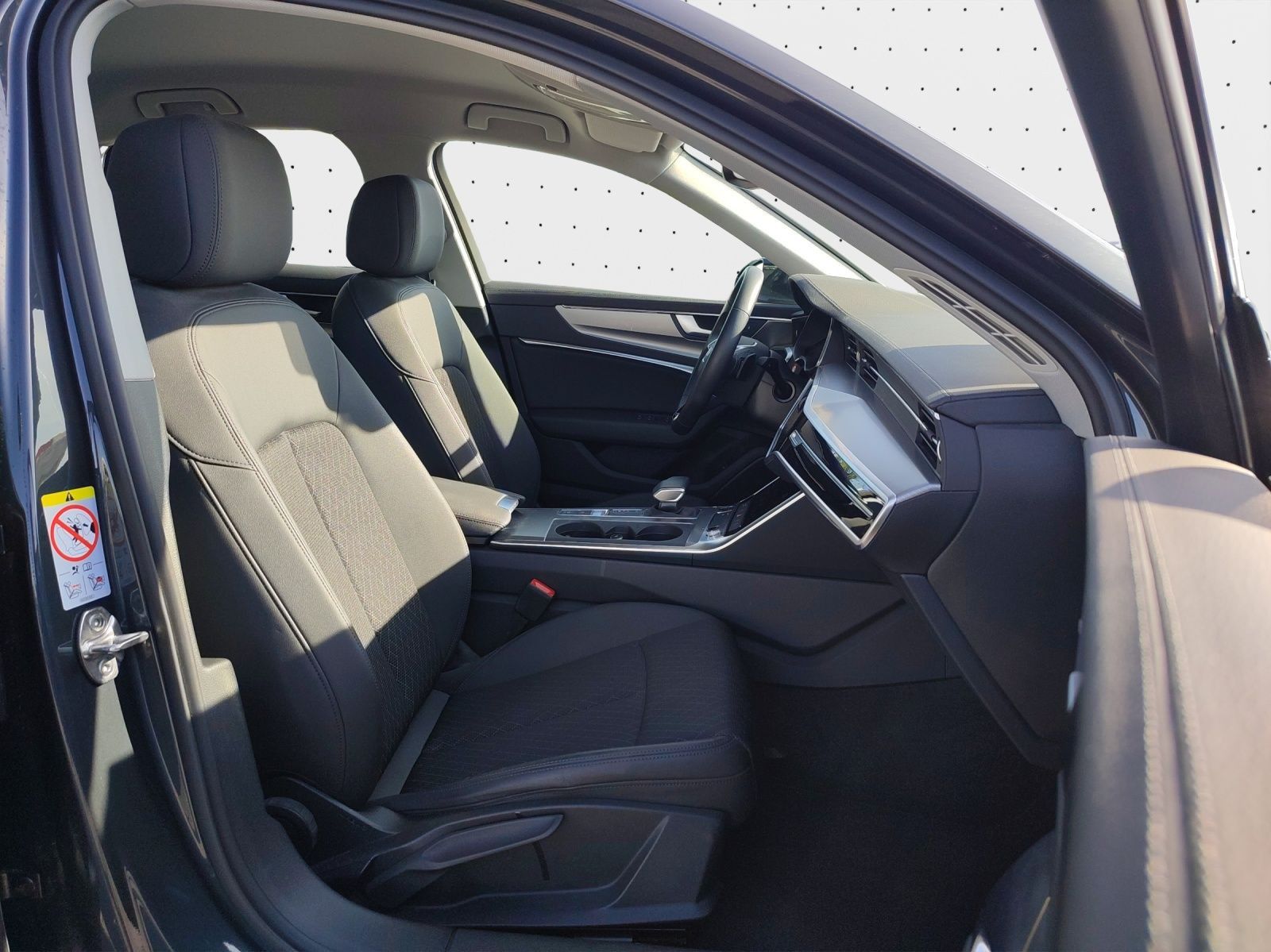 Audi A6 Limousine 45 TFSI design S line - Samsaru's Car Outlet
