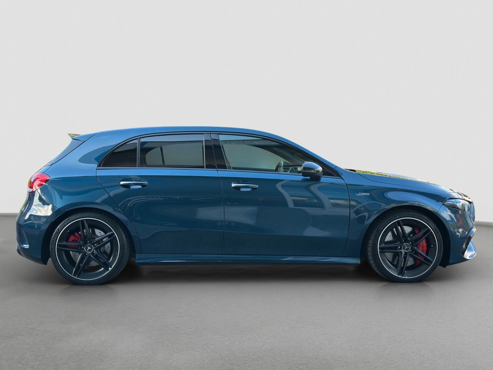 Mercedes-Benz A45 AMG - Samsaru's Car Outlet