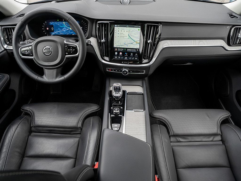 Volvo V60 Cross Country B5 AWD Ultimate 360° PANO HUD