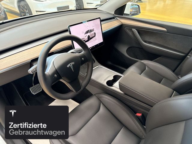 Tesla Model Y Long Range RWD