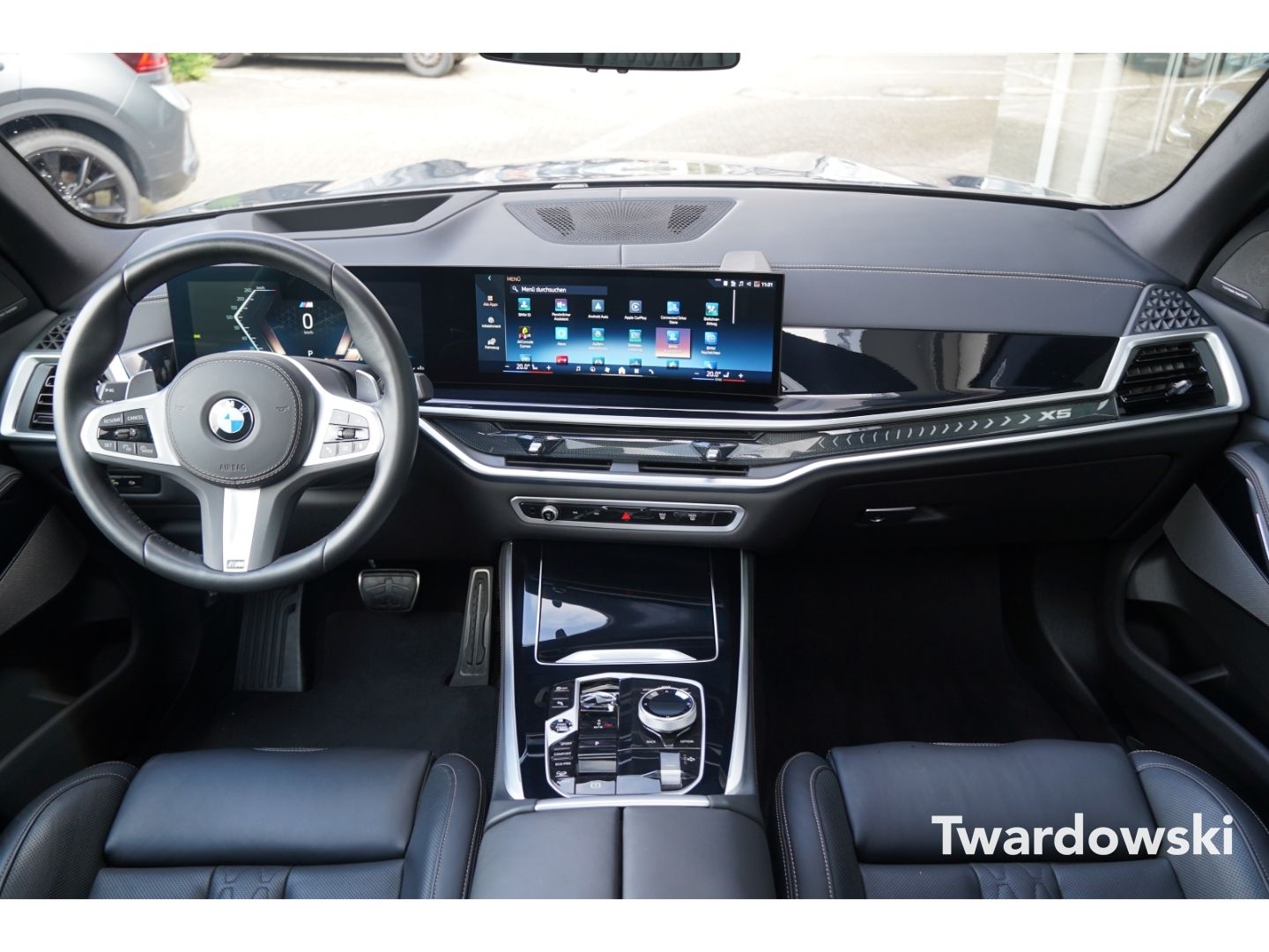 BMW X5 40d M Sport PANO HUD AHK Luft SOFT Massage