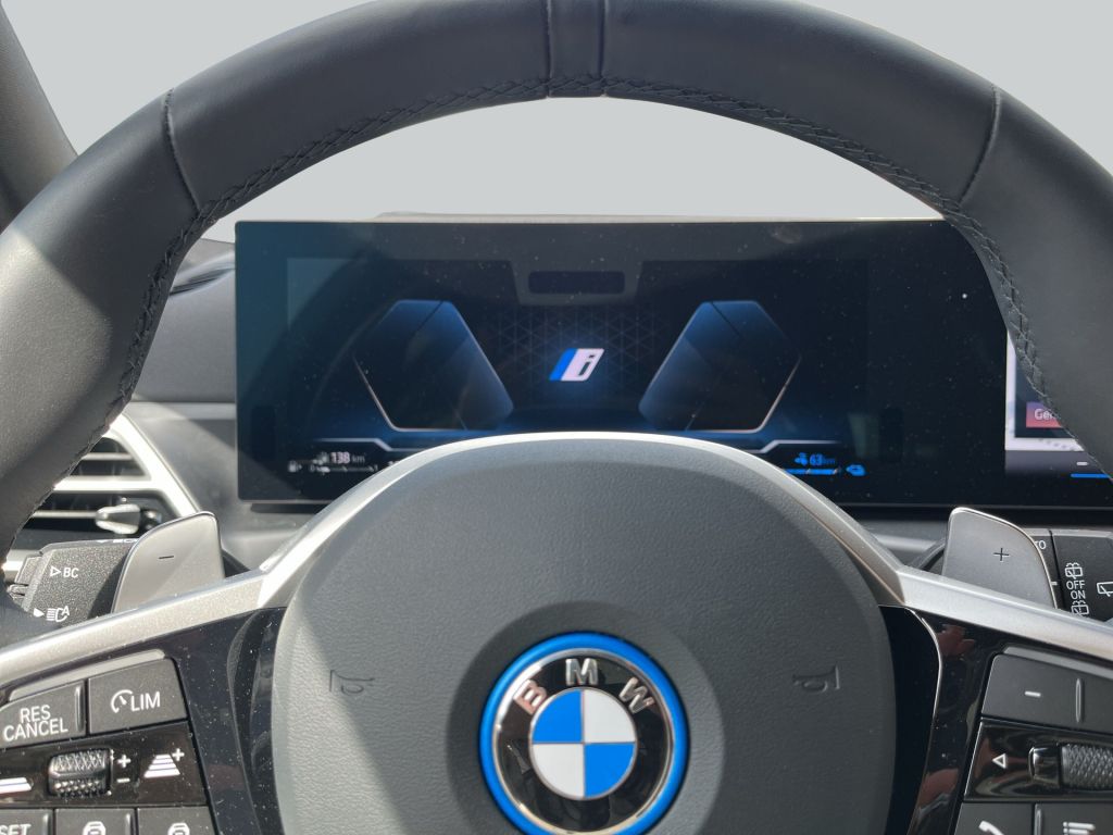 BMW 330e Touring xDrive Aut.