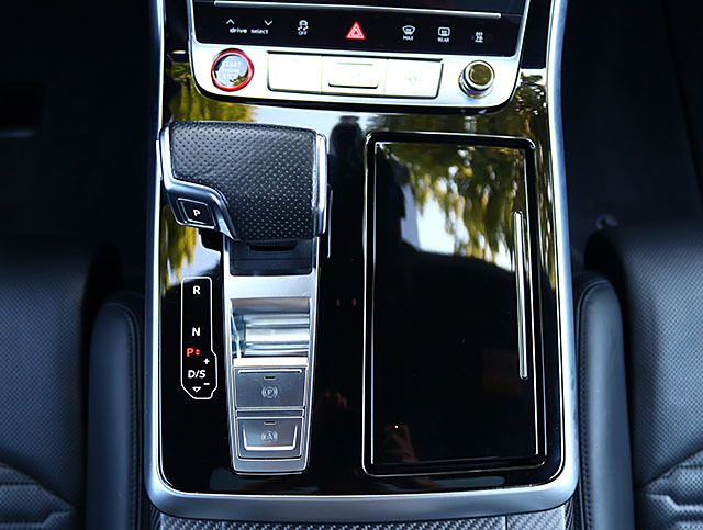 Audi RSQ8 4.0 TFSI Qu ACC+PANO+KAM360+HEADUP+MATRIX