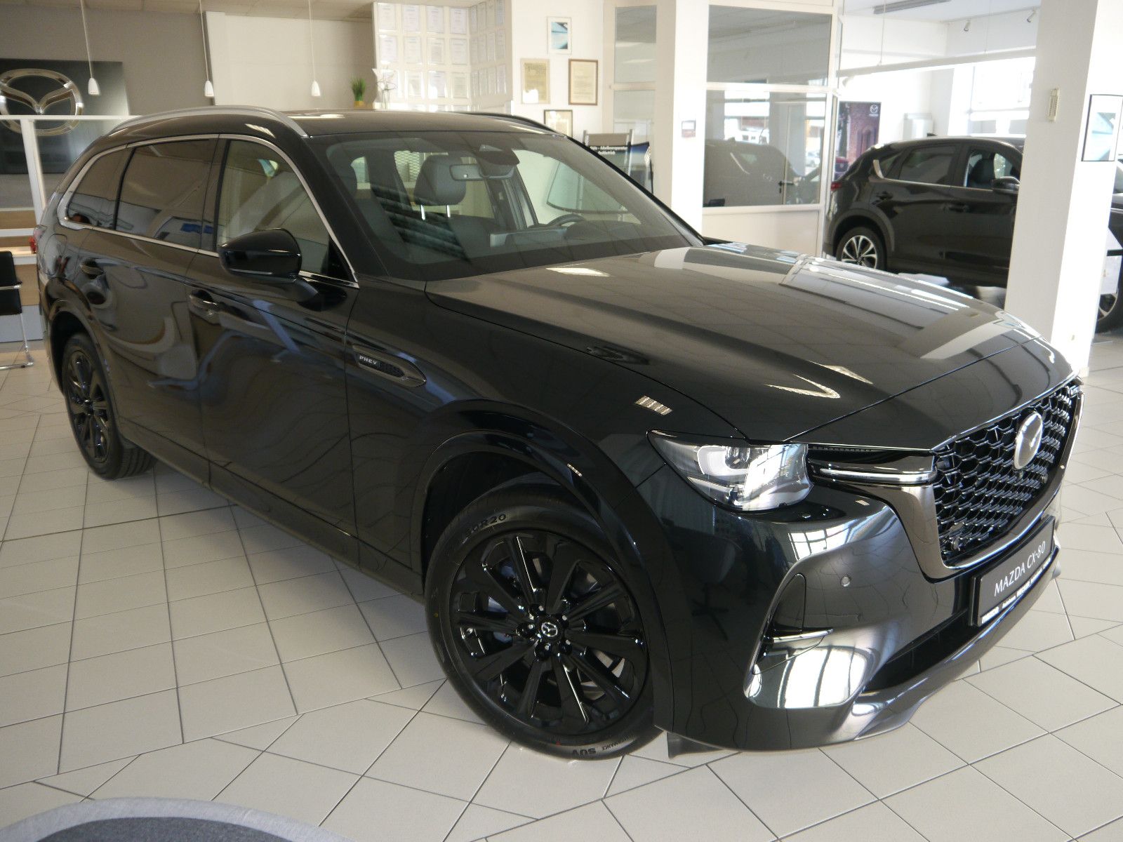 Mazda CX-80 2.5 e-SKYACTIV PHEV Homura Plus Auto AWD