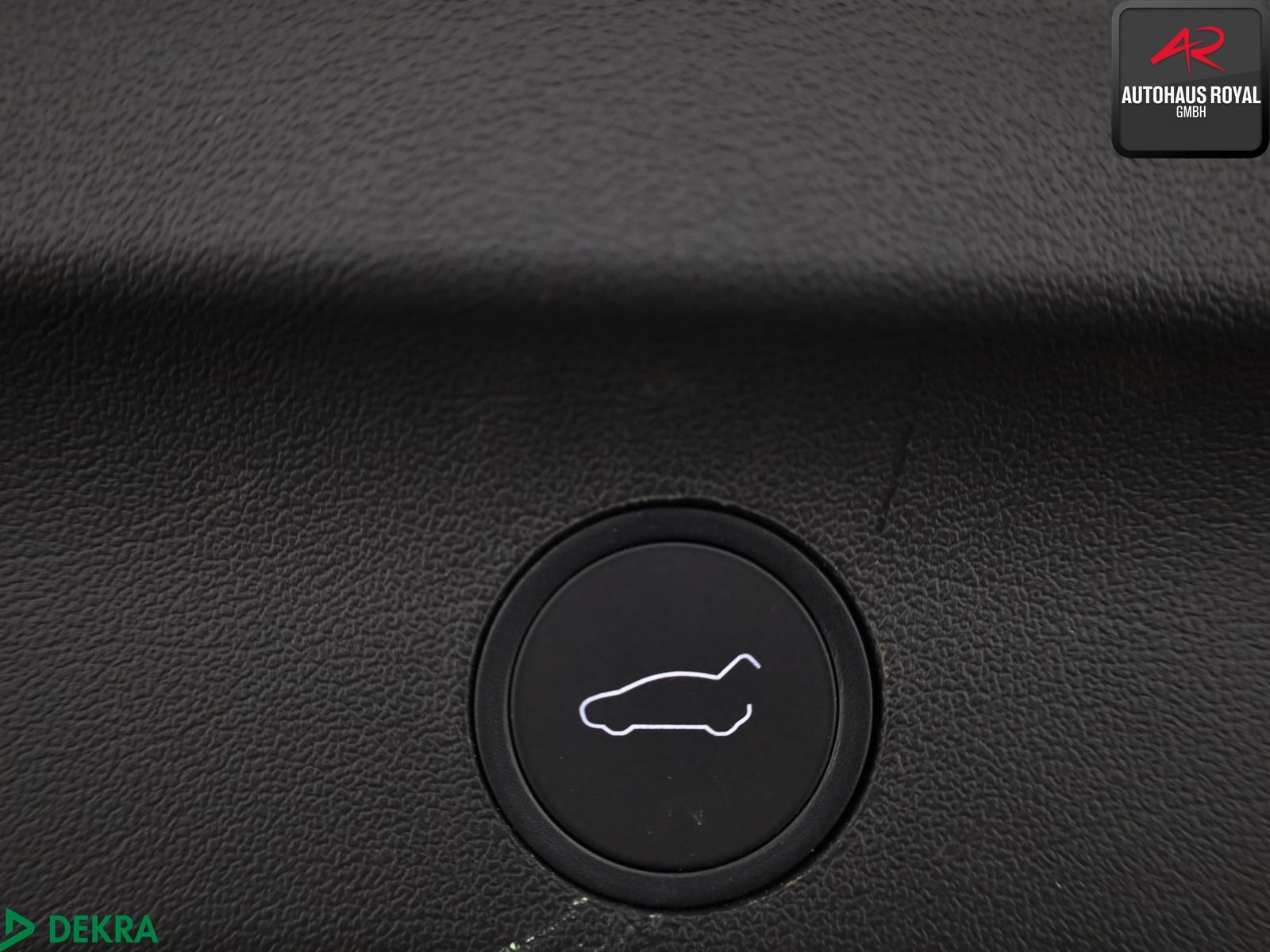 Tesla Model Y Long Range Dual AWD PANO,KEYLESS,360GRAD