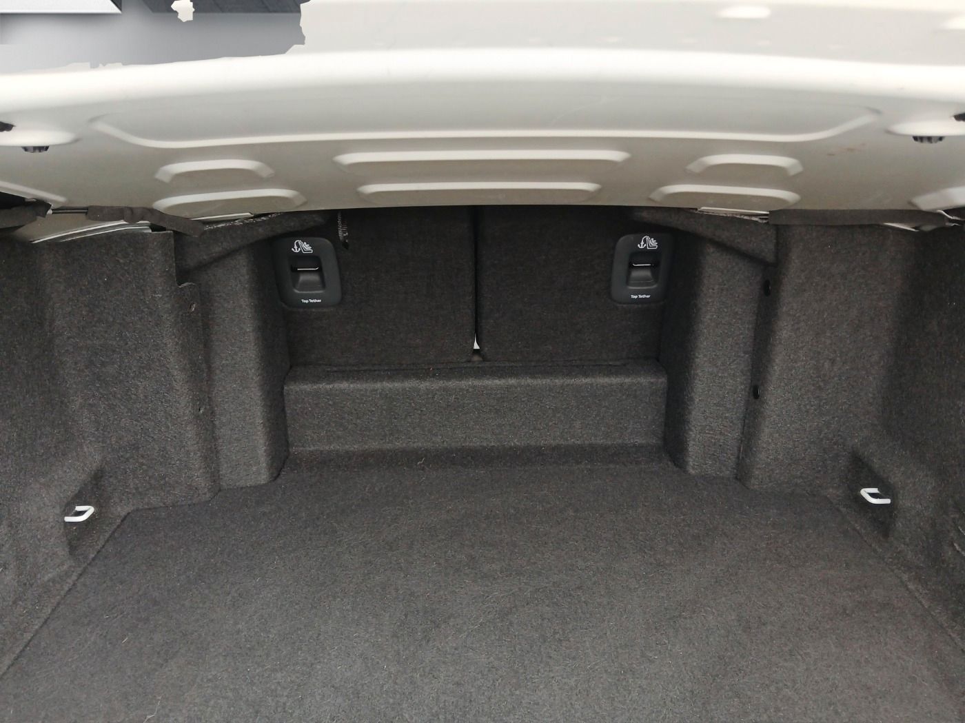 Volkswagen T-Roc 1.5 TSI - Samsaru's Car Outlet