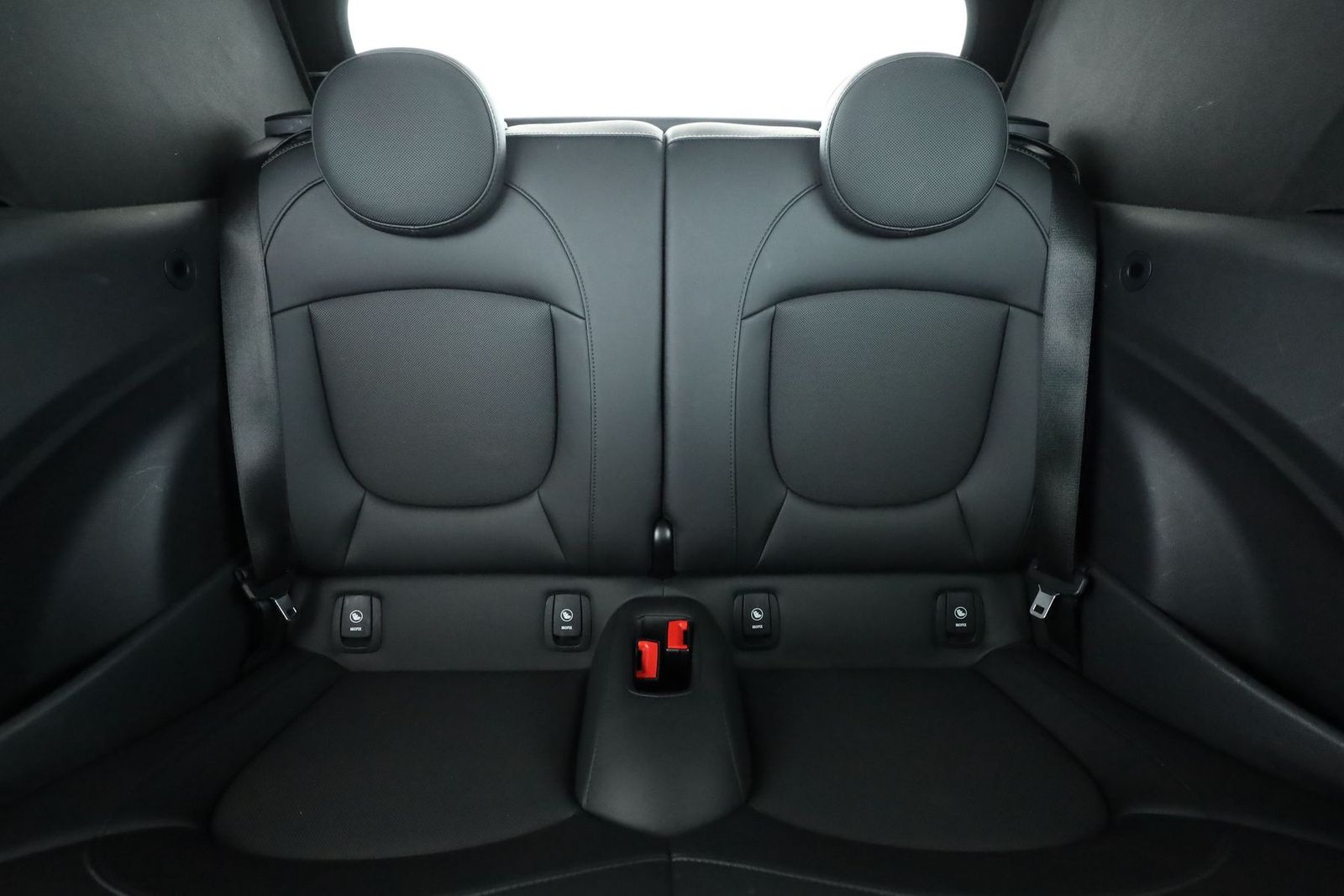 MINI Cooper Cab. Classic Trim - Samsaru's Car Outlet
