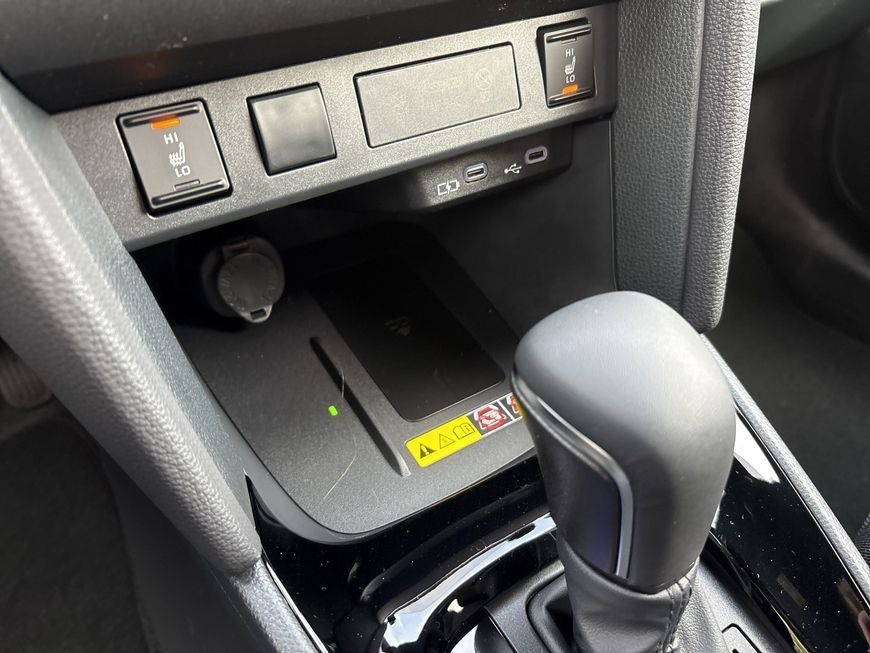 Toyota Yaris Cross Hybrid Teamplayer Technik-Paket PDC