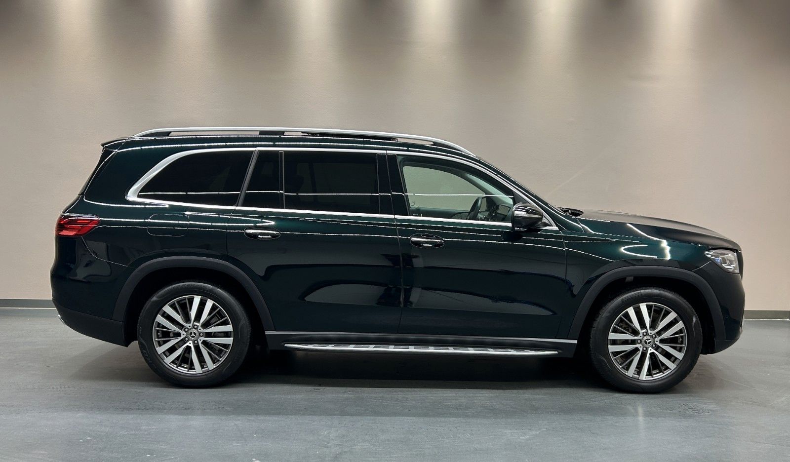 Mercedes-Benz GLS350 d 4M - Samsaru's Car Outlet