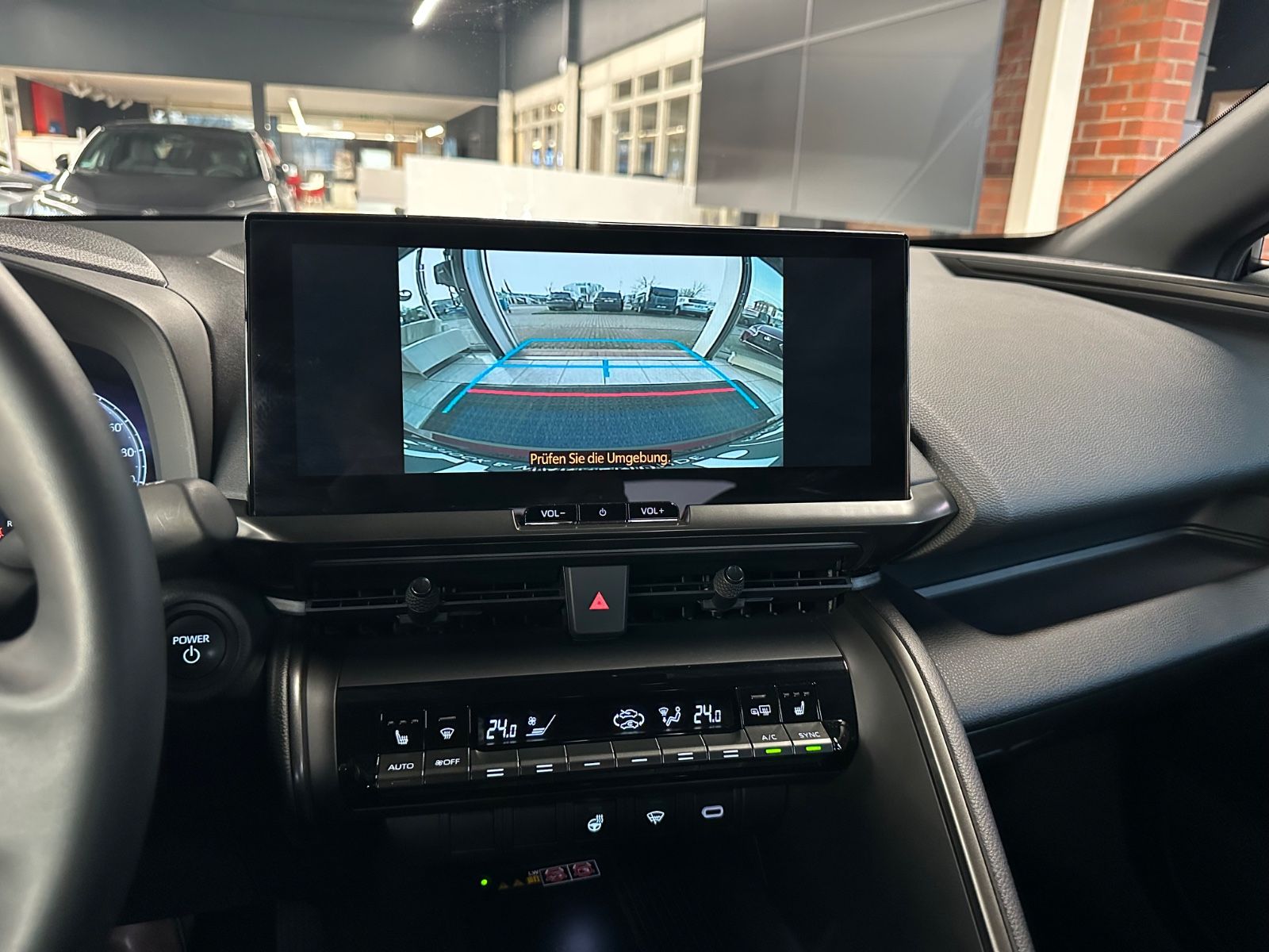 Toyota C-HR Hybrid FWD - Samsaru's Car Outlet