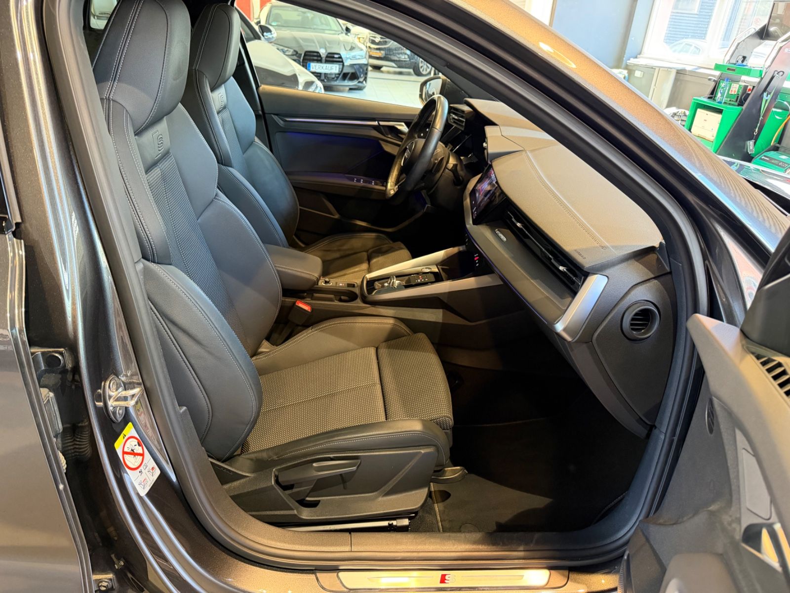 Audi A3 Sportb 40 TFSI qu S line PANO KAMERA Garantie