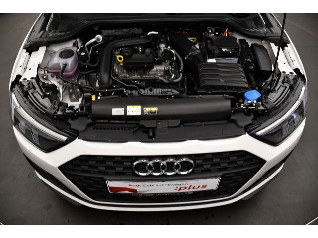 Audi A1 Sportback 30 TFSI S tronic SITZHZ/LED/PDC
