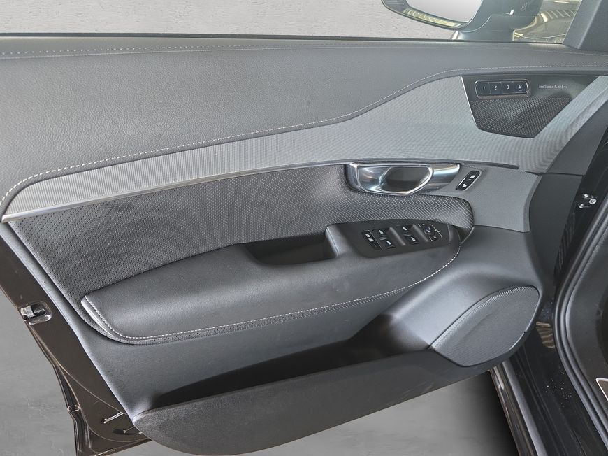 Volvo XC90 T8 AWD Recharge Plus Dark