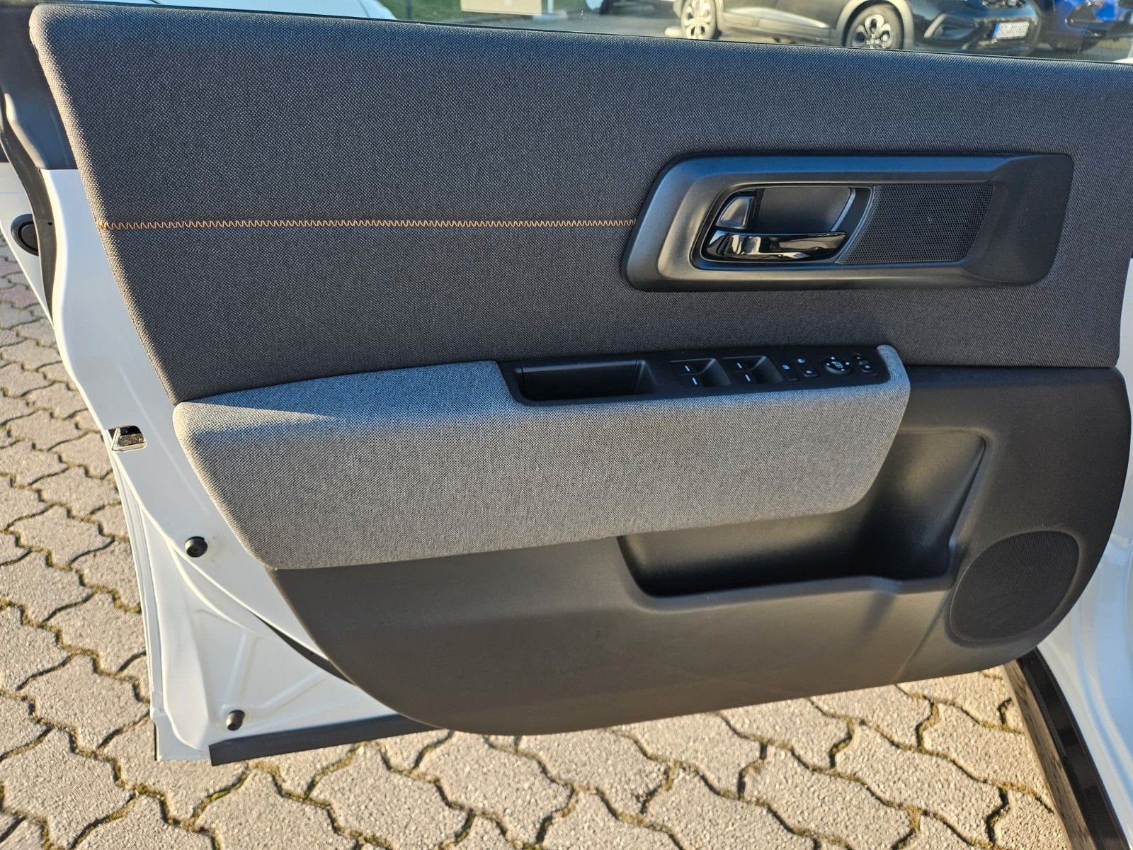 Honda e Advance 17er