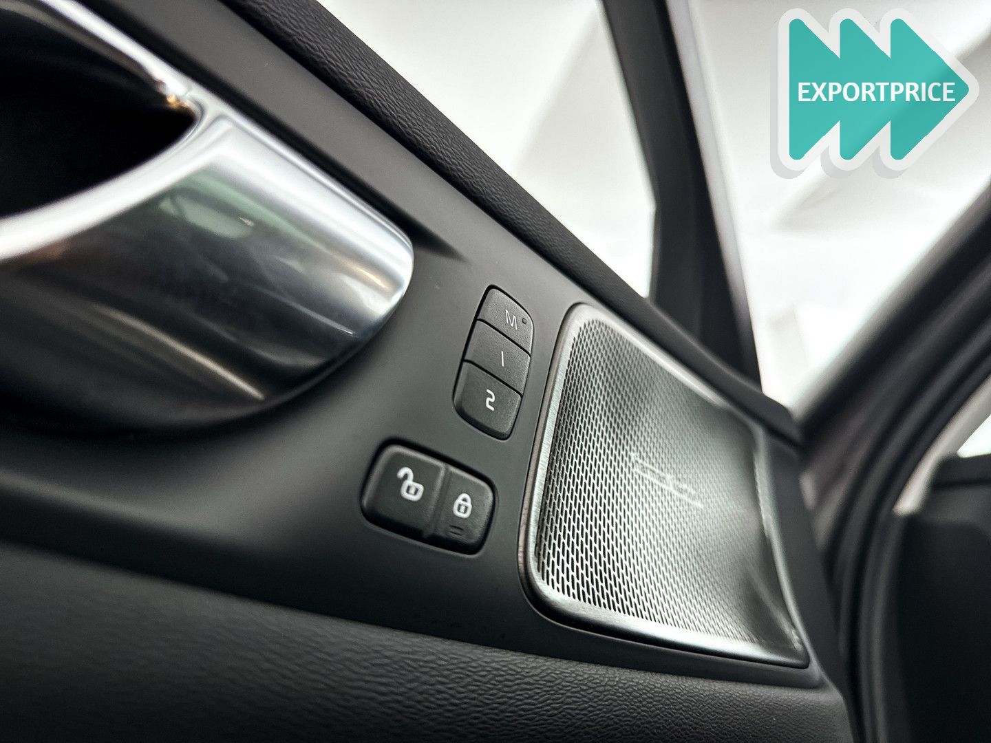 Volvo V60 T6 Aut. Plug-in hybrid AWD Ultra Dark | pano