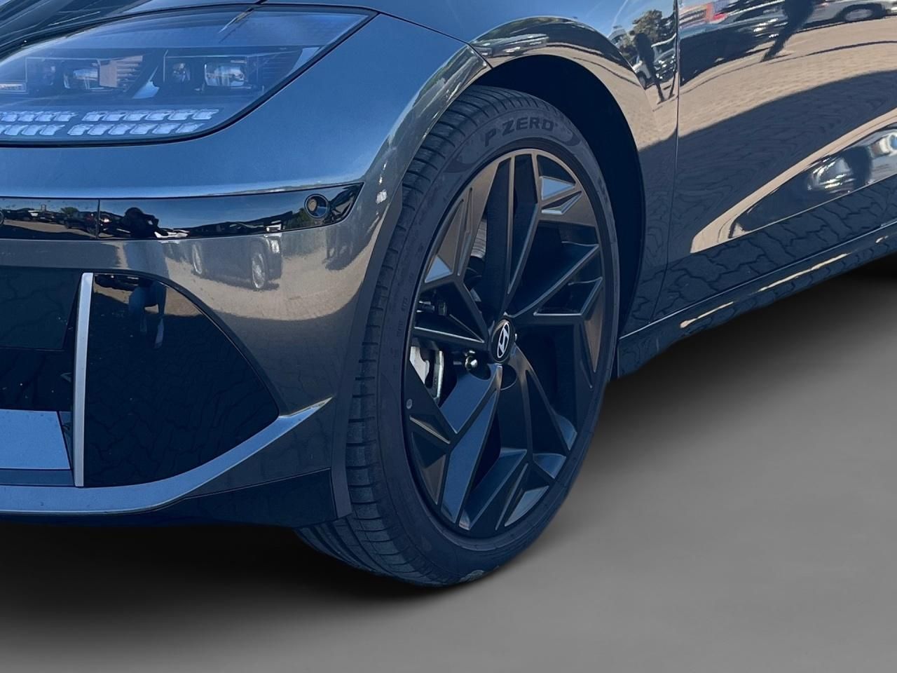 Hyundai IONIQ 6 4WD 77,4kWh First Edition Wärmepumpe Hea