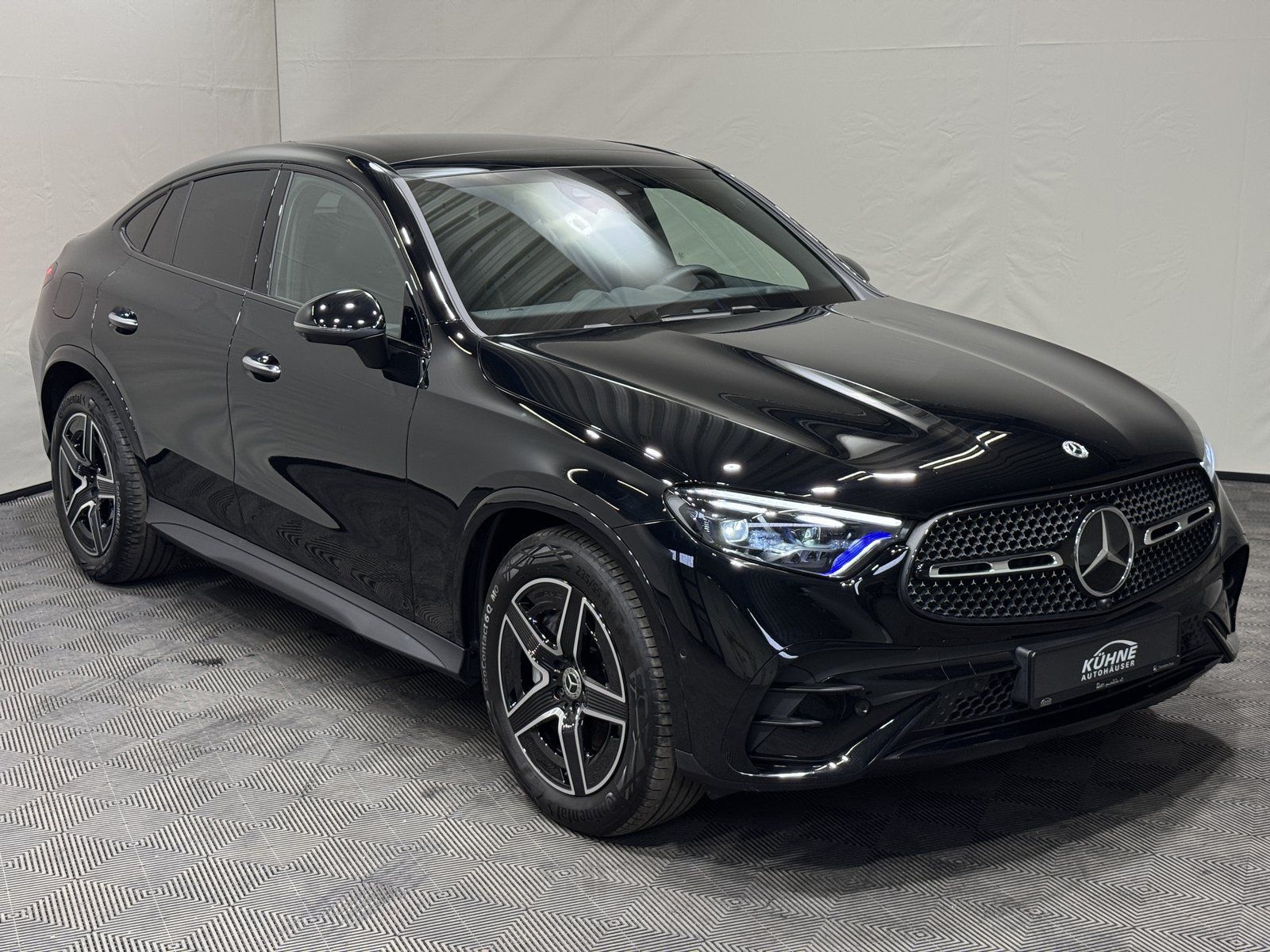 Mercedes-Benz GLC 300 d 4M AMG Night 360° Distro AHK Digital