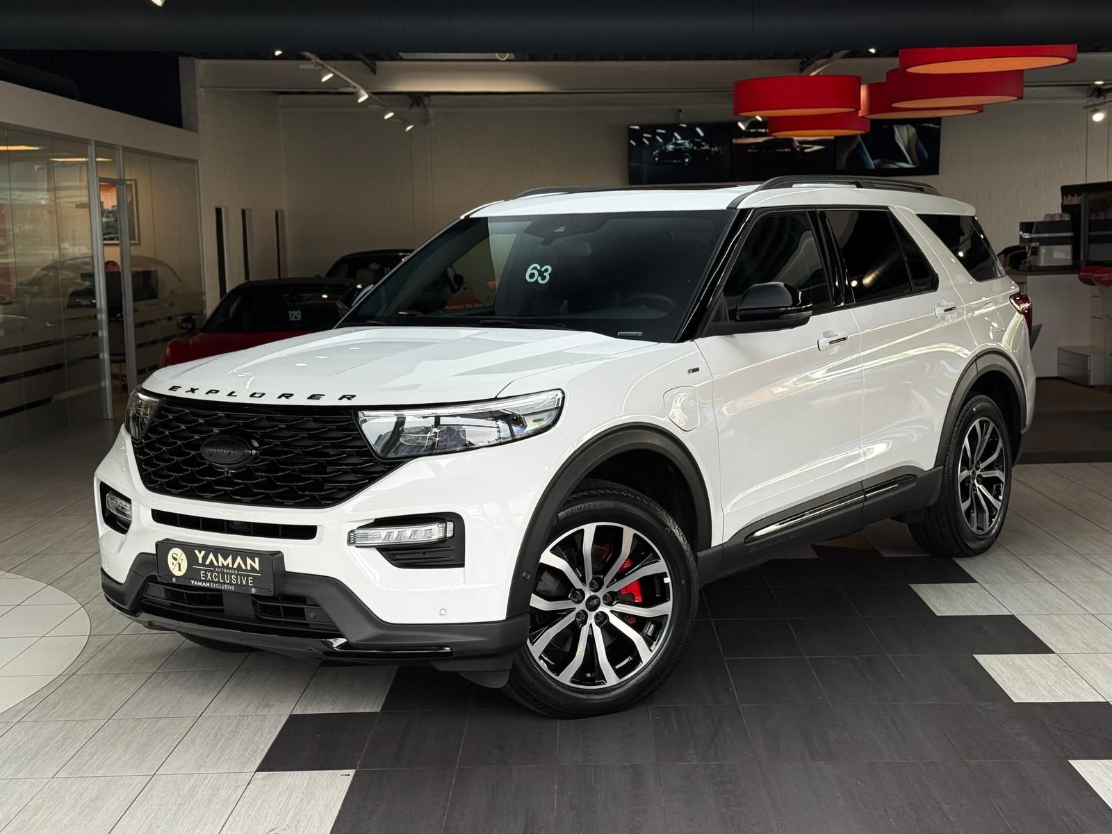 Ford Explorer ST-Line Plug-in-Hybrid 4x4*Pano*B&O*7-S