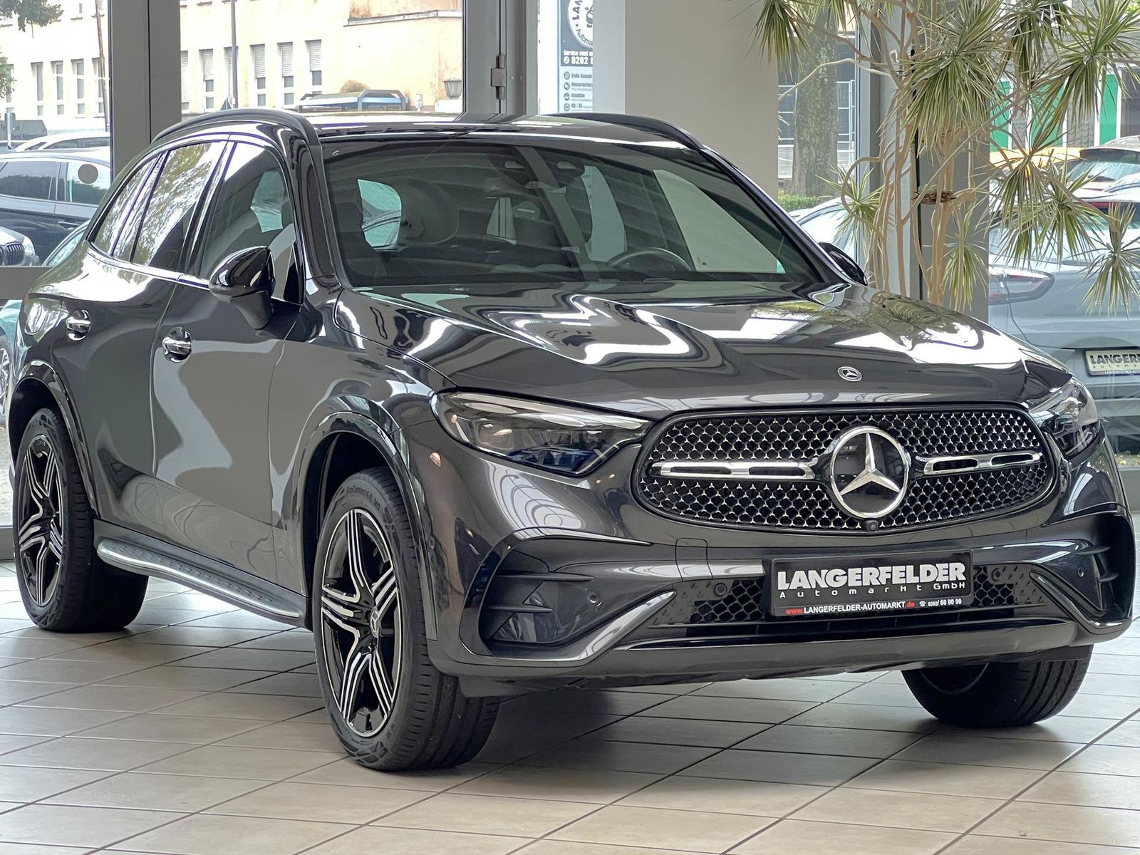 Mercedes-Benz GLC 400 e AMG PHEV 4Matic PANO AHK Night MBUX 20
