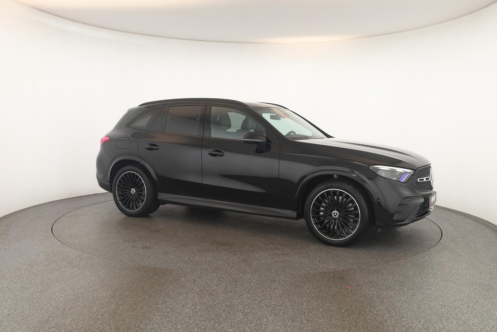 Mercedes-Benz GLC 300 d 4M AMG Advanced Night DIGITAL Pano AHK