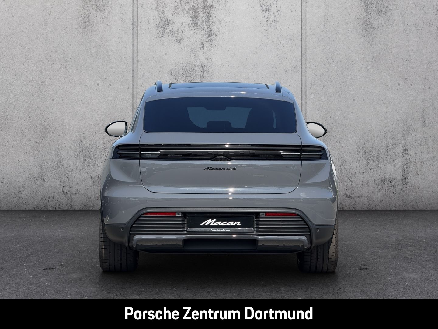 Porsche Macan 4S Burmester Sport Chrono Panoramadach LED