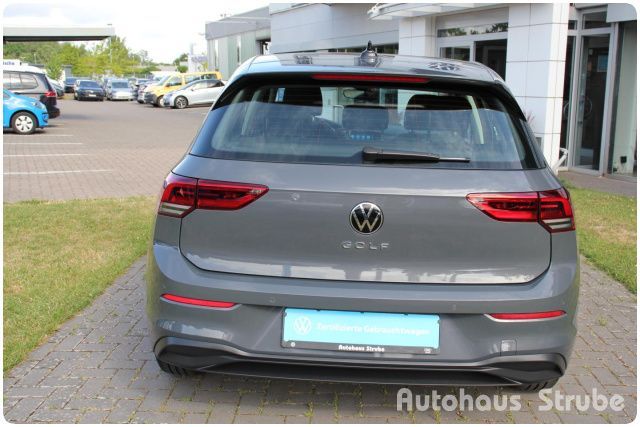 Volkswagen Golf VIII 1.0 TSI - Samsaru's Car Outlet