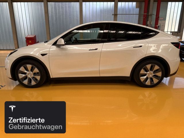Tesla Model Y Rear-Wheel Drive