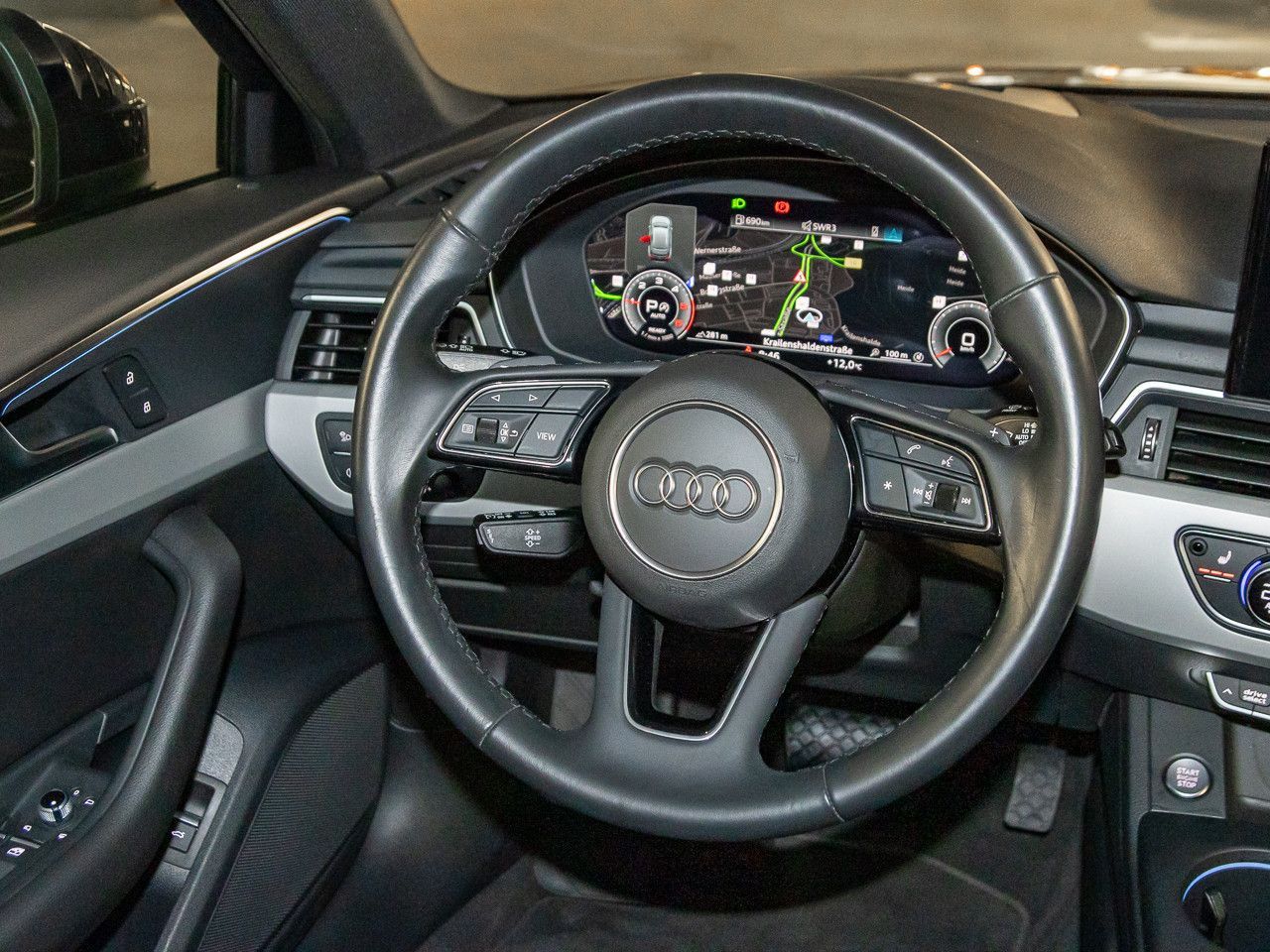 Audi A4 allroad quattro 40 TDI AHK Matrix HUD Kamera