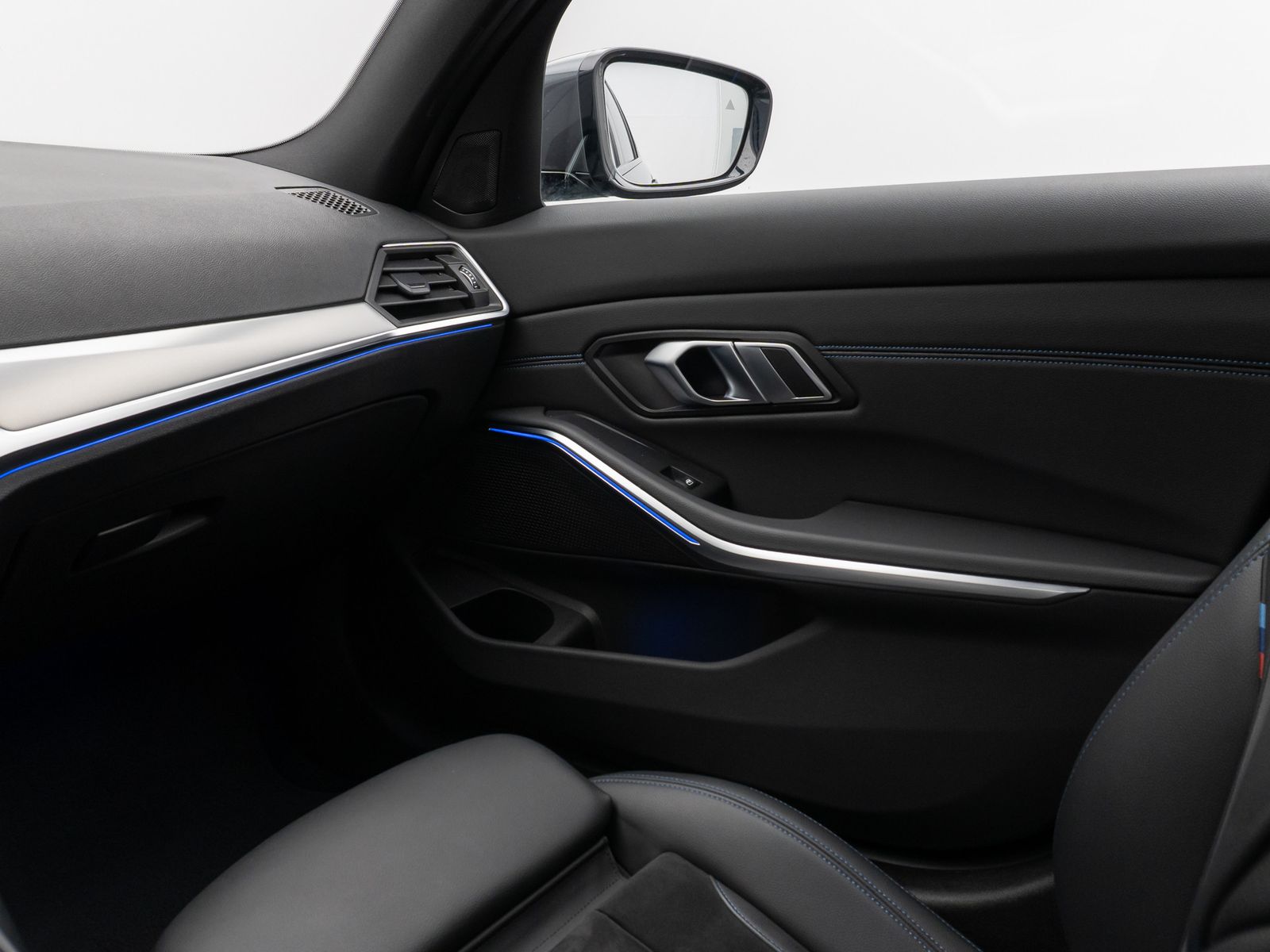 BMW 320d M Sport - Samsaru's Car Outlet
