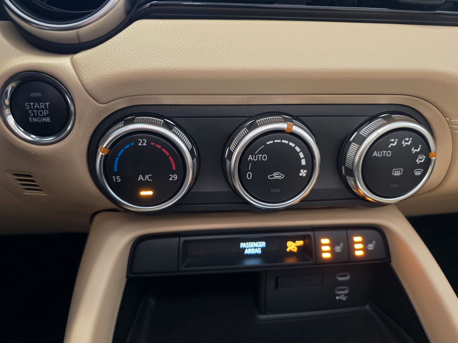 Mazda MX-5 Kazari *184 PS*RFK*NAV*BOSE*LED*