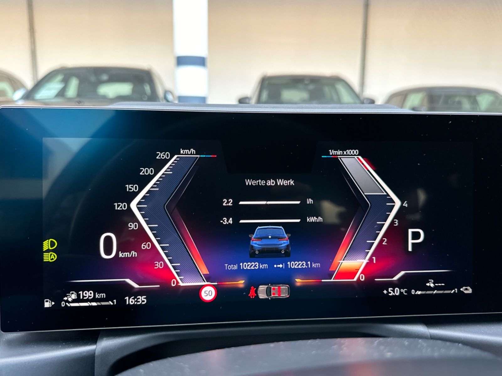 BMW 330 e xDrive Touring M Sport - Samsaru's Car Outlet