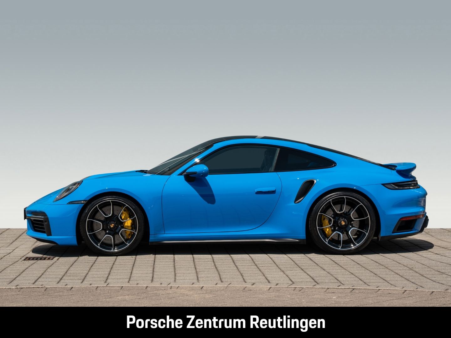 Porsche 992 911 Turbo S Burmester InnoDrive HA-Lenkung