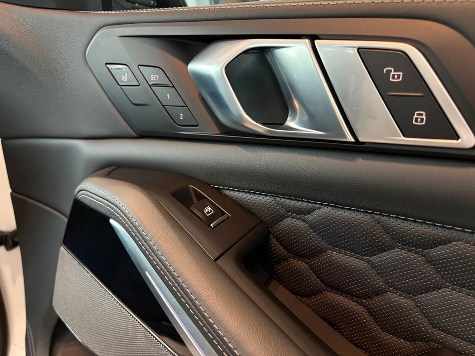BMW X5 M Competition Innovationsp. Panorama AHK