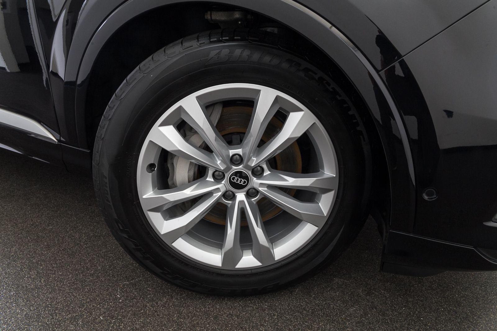 Audi Q7 45 TDI qu.tiptr. AHK 7.SITZER 360°K MATRIX