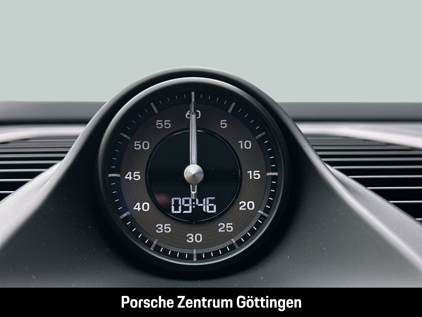 Porsche Macan Turbo Burmester HA-Lenkung InnoDrive LED