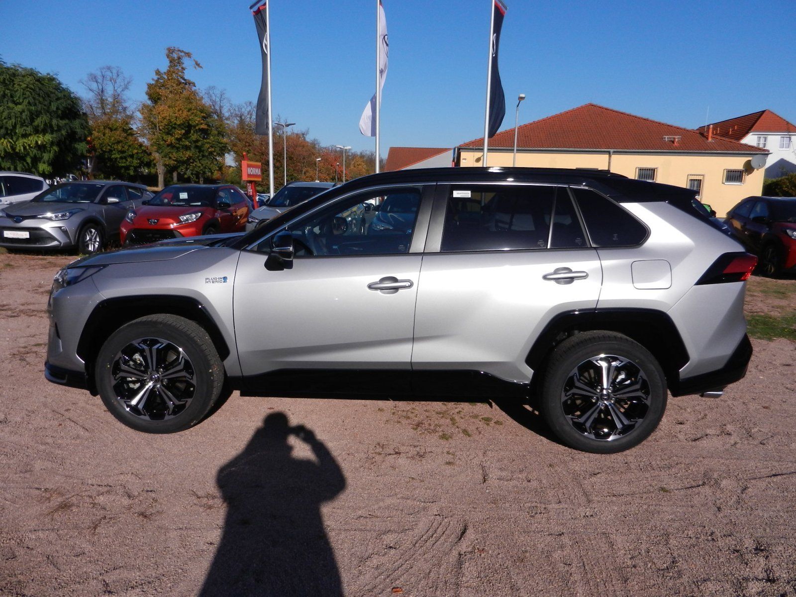 Toyota RAV 4 2,5 Plug In Style