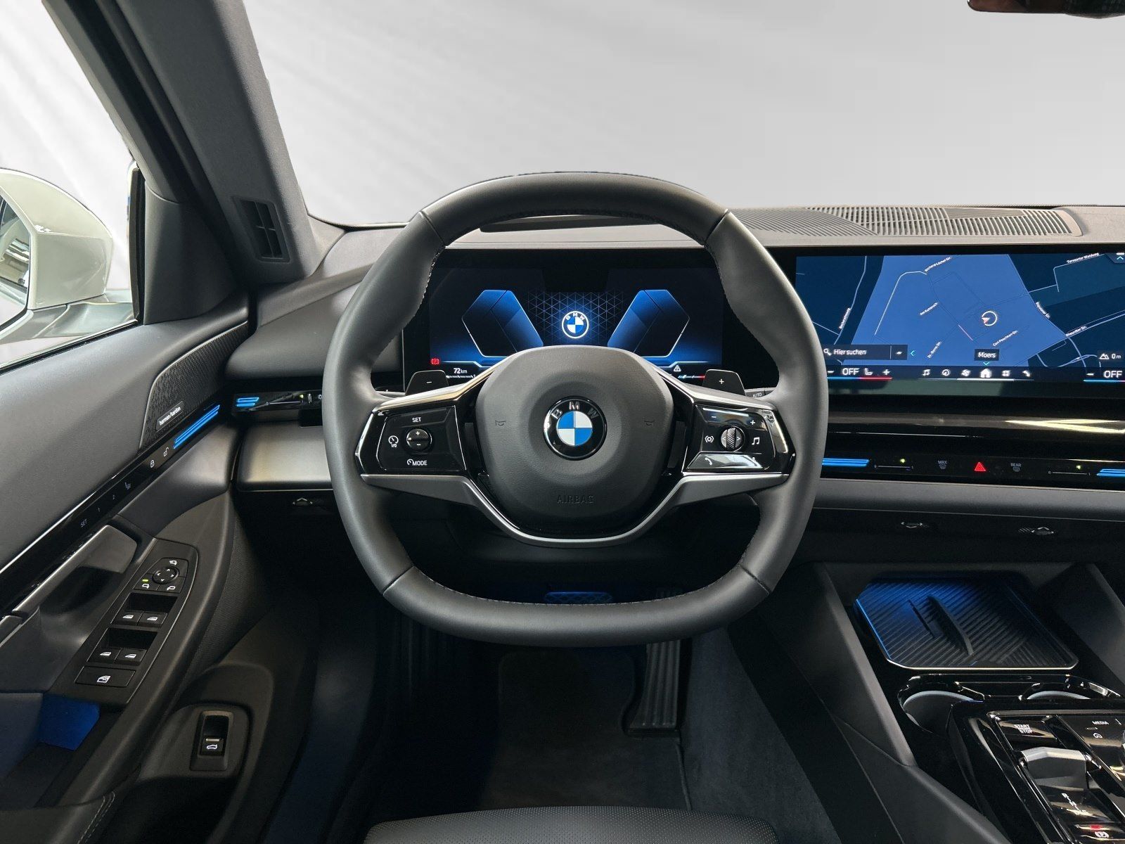 BMW 520i Touring Inkl. € 1.190 Zubehörbonus* Head-Up