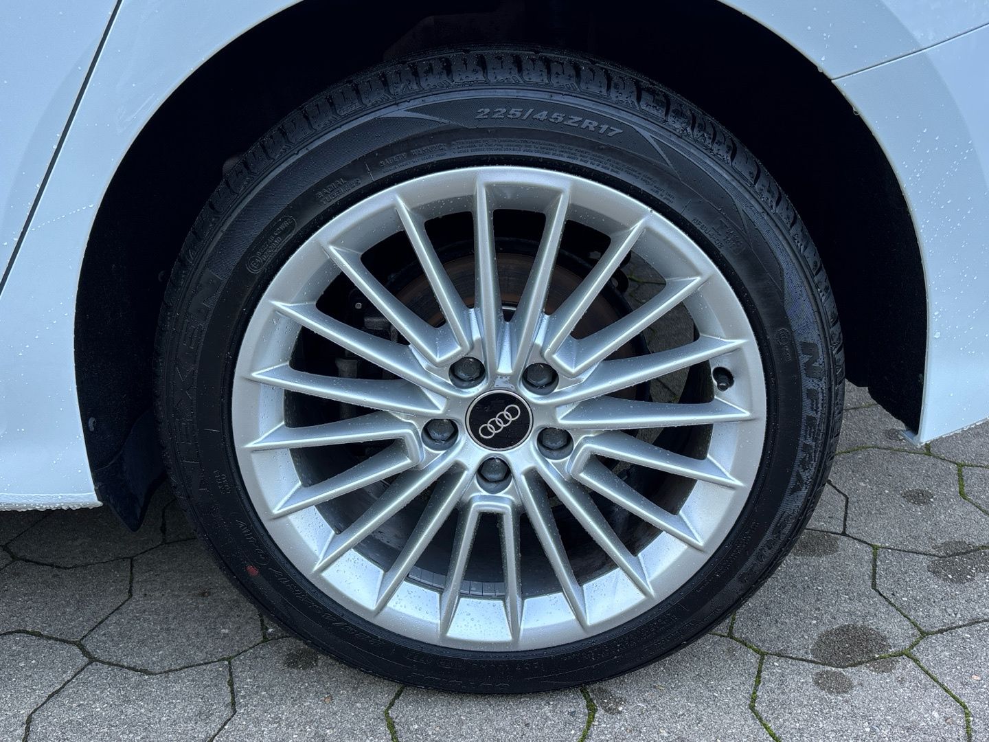 Audi A3 Sportback 40 TFSI e Advanced MMI LED Sitzhzg.