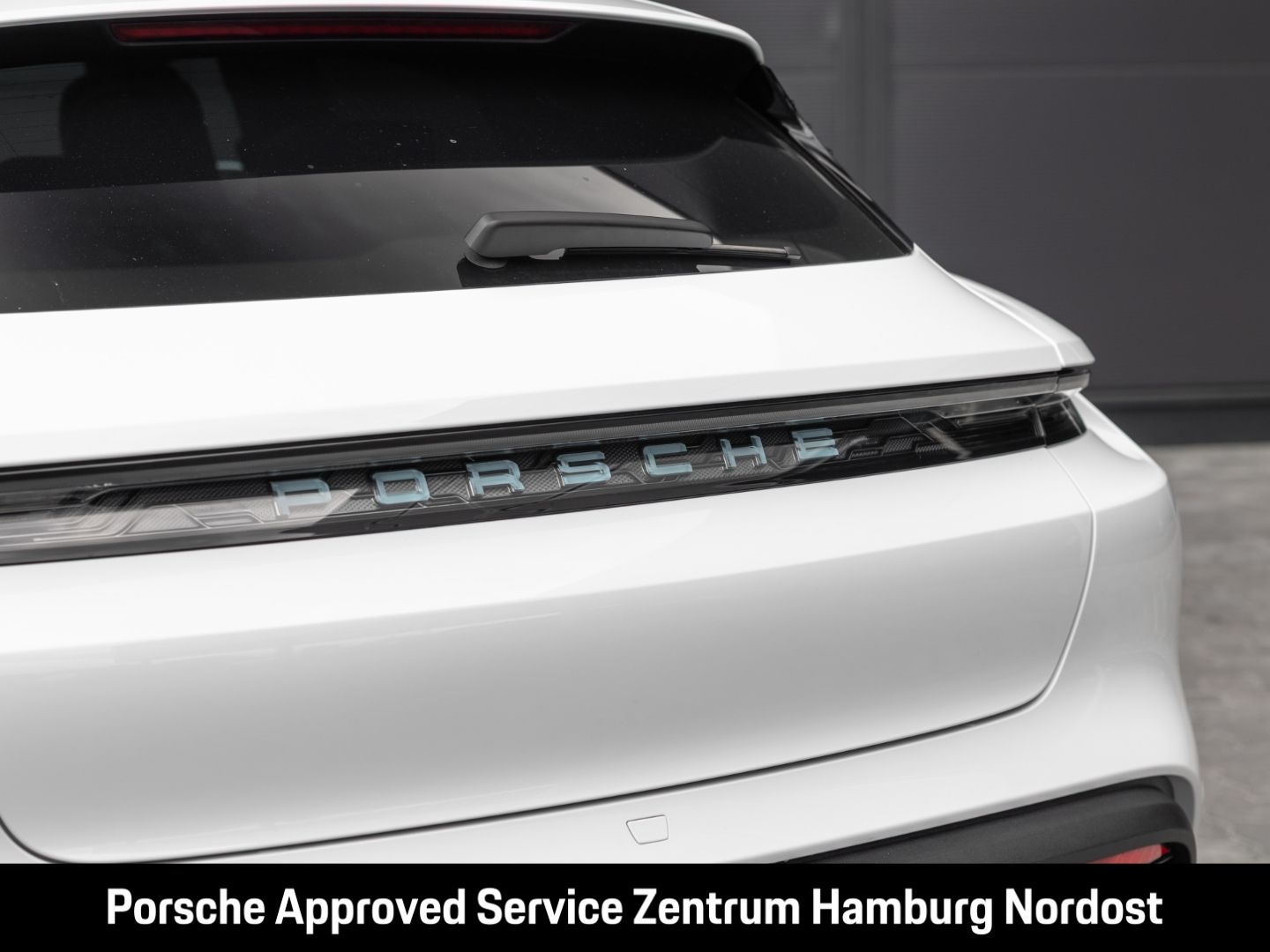 Porsche Taycan GTS Sport Turismo BOSE PDLS+ Surround