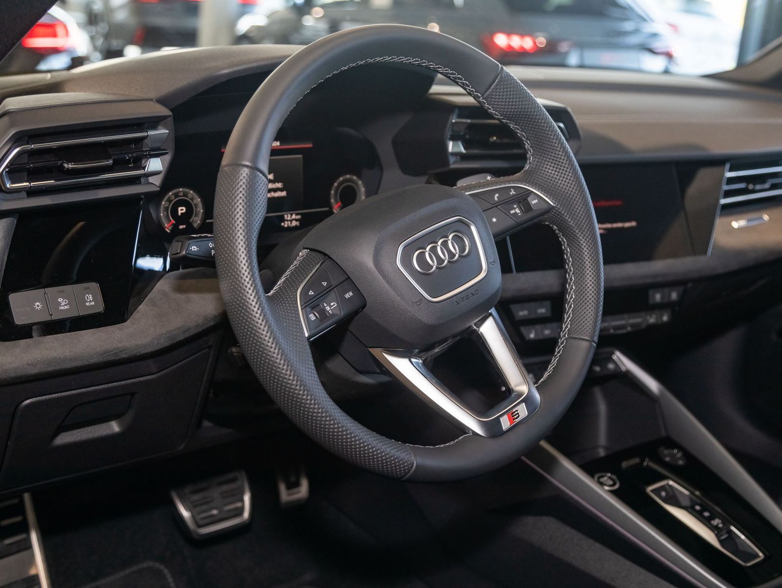 Audi A3 allstreet 35TFSI Stronic - Samsaru's Car Outlet